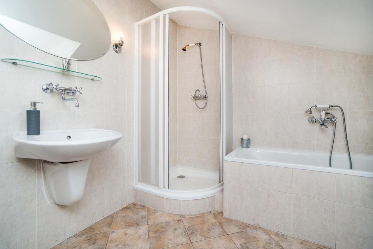 Lanoblessa Apartment Prague Ngoại thất bức ảnh